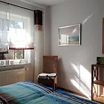 Wieke Tatil Evi