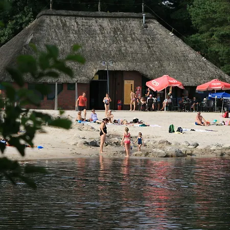 Wieke Tatil Evi *